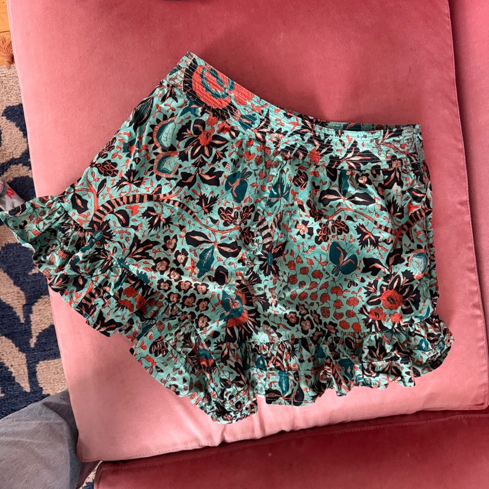 Ulla Jo Floral Ruffle Women's Shorts - Picture 2 of 4